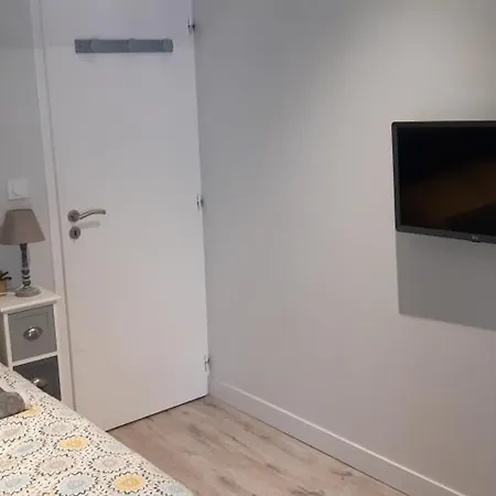 Casa de Férias Maison Paisible Proche Plage, Moderne, Jardin Et Parking Prive - Fr-1-323-482 *