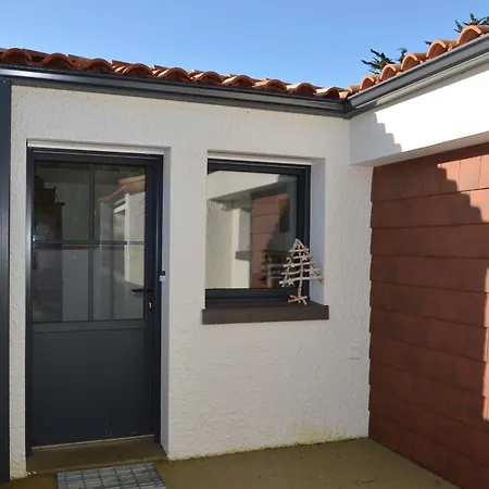 Maison Paisible Proche Plage, Moderne, Jardin Et Parking Prive - Fr-1-323-482 펜션 생장드몽