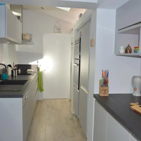 Maison Paisible Proche Plage, Moderne, Jardin Et Parking Prive - Fr-1-323-482 Casa de Férias *